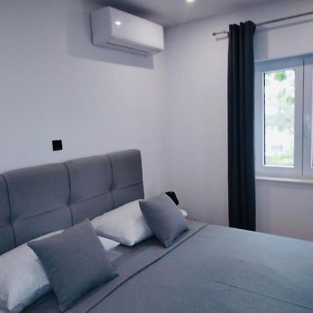 Apartment Aurora Хвар Экстерьер фото